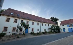 stilvolle Dachgeschoss-Wohnung in Top-Lage